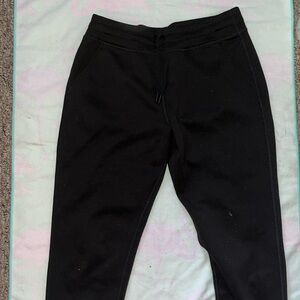 Women’s M black joggers. Super stretchy. Good condition.
